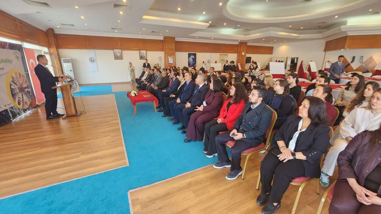 Vali İdris Akbıyık: “Gençliğin Enerjisi Muğla’nın Gücüdür” 3